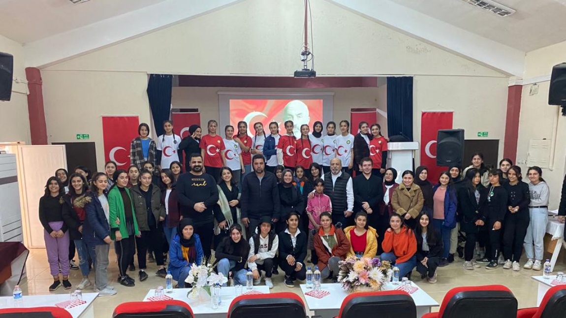 12 Mart İstiklal Marşının Kabulü'nün Yıldönümü Etkinlikleri Okulumuz Ev Sahipliğinde Yapıldı